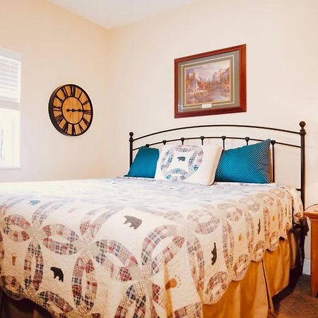 Condo With Pool Near Dollywood Pigeon Forge Buitenkant foto